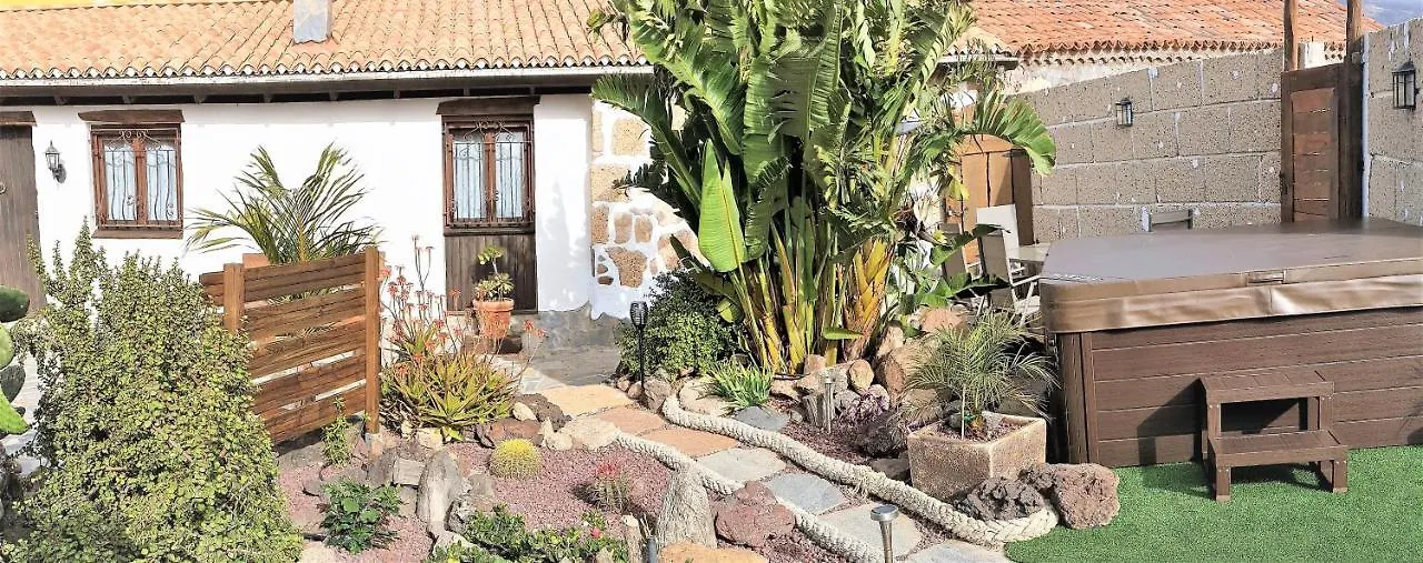 Renllon Guest House Arico Spain